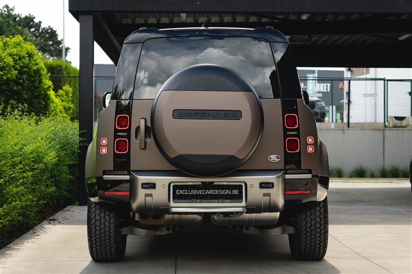 Land Rover Defender 90 X-Dynamic